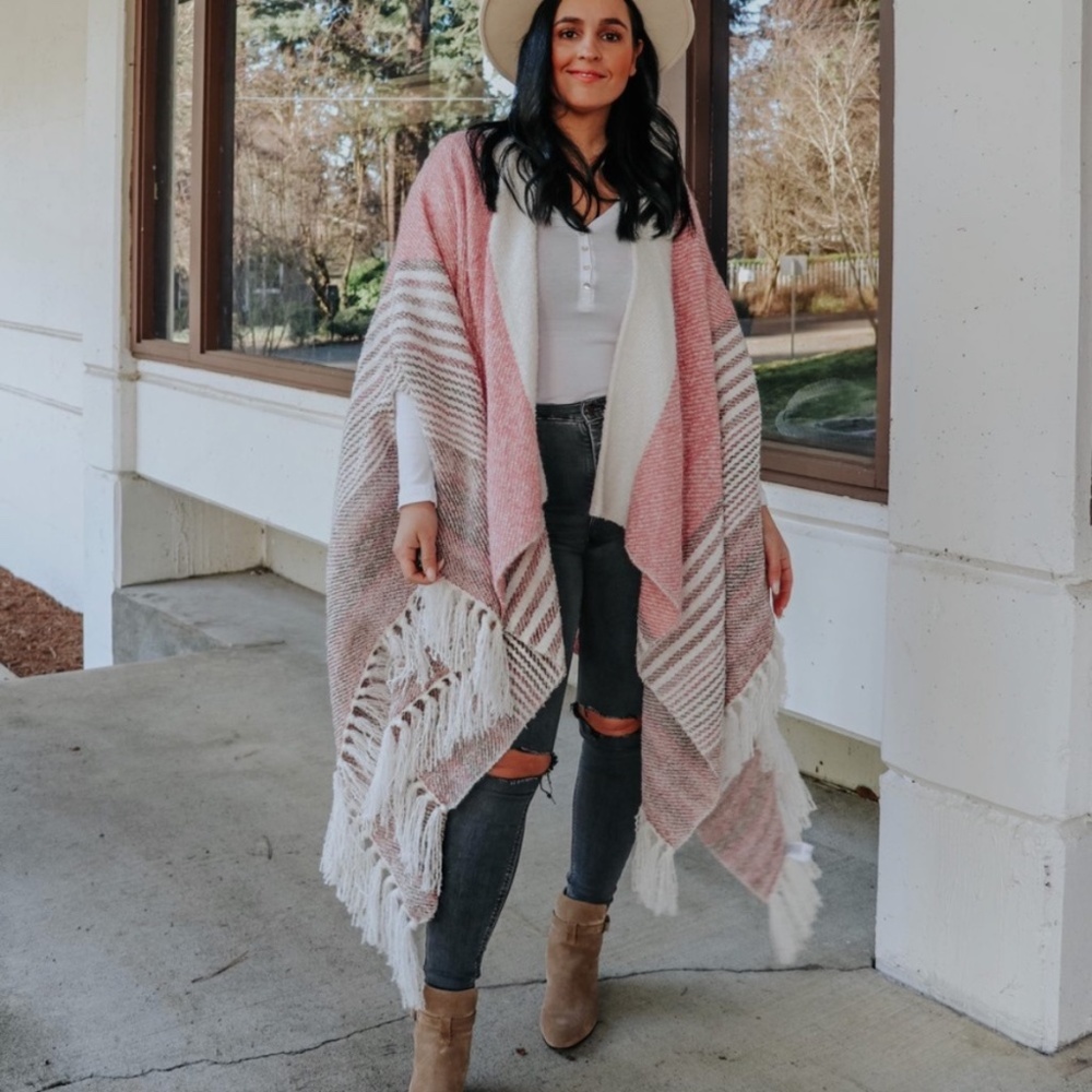 NWOT Anthropologie blanket/poncho wrap.
